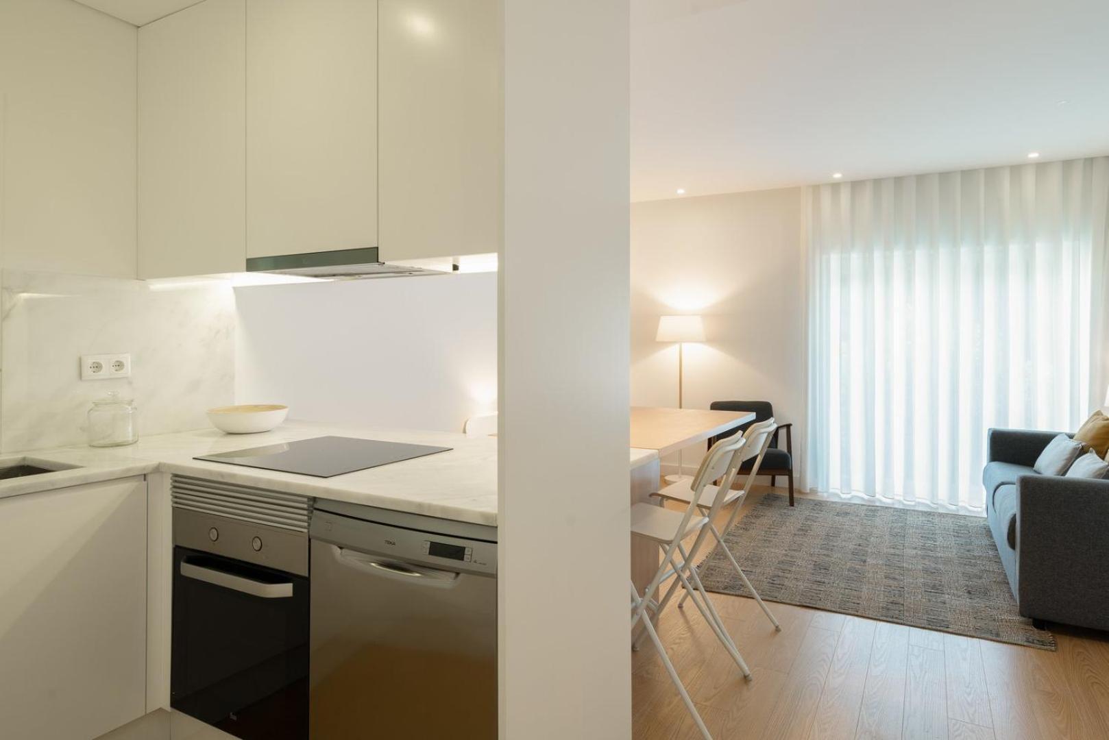 Guestready - Modern 2-Bedroom Apt In Cedofeita OOporto Extérieur photo